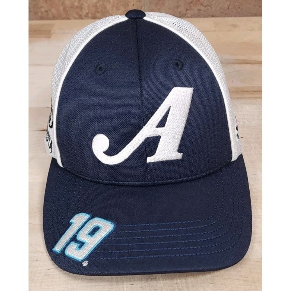 Martin Truex Jr #19 Nascar Auto Owners Hat Joe Gibbs Racing Cap Crew Issue